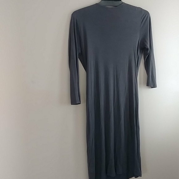 🆕H&M faux wrap dress in grey - Picture 6 of 10